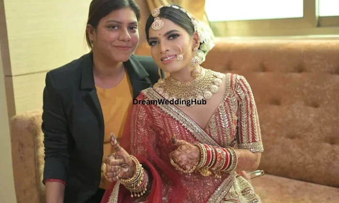 Anushka Dixit Makeup Studio